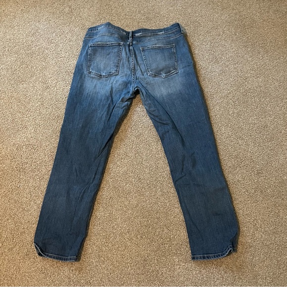 Banana Republic Girlfriend Jean Capris, size 31/12 - Picture 4 of 5